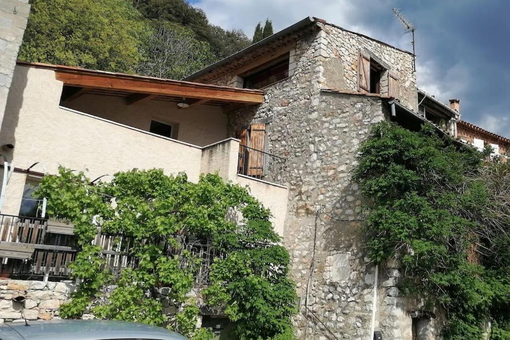 La Maison De La Vigne Bauduen Exterior foto
